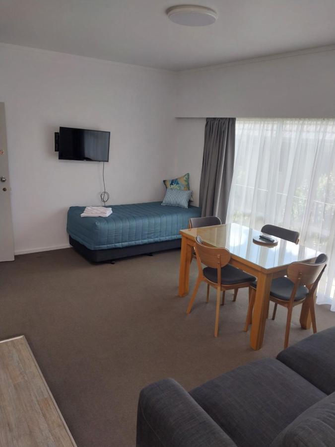 Bayview Motel Пейхія Екстер'єр фото